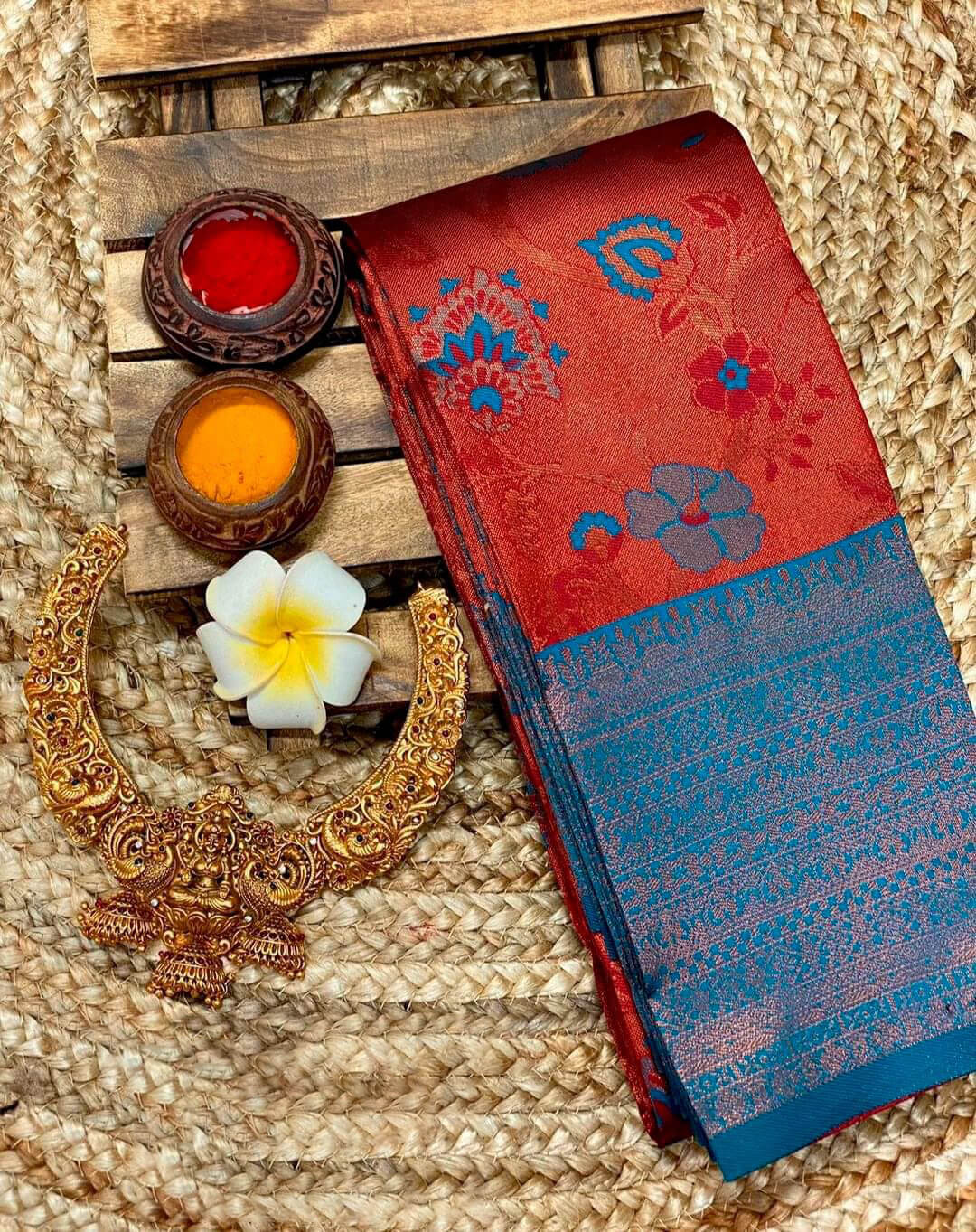 Effervescent Red Soft Banarasi Silk Saree With Gossamer Blouse Piece