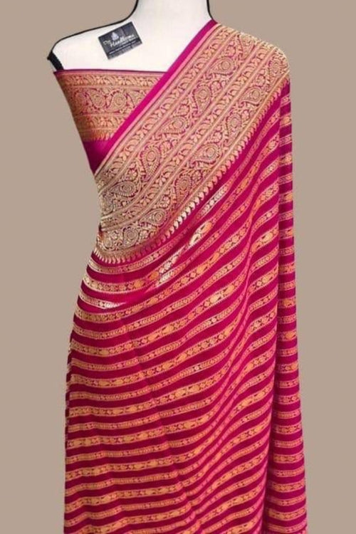 Load image into Gallery viewer, Impressive Dark Pink Soft Banarasi Silk Saree With Arresting Blouse Piece
