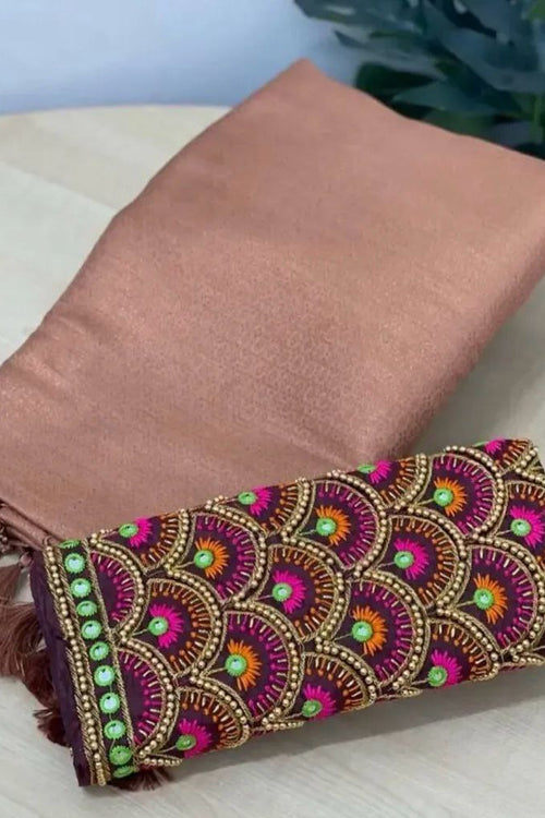 Load image into Gallery viewer, Resplendent Baby Pink Kanjivaram Silk Saree With Two Artistic Blouse Piece
