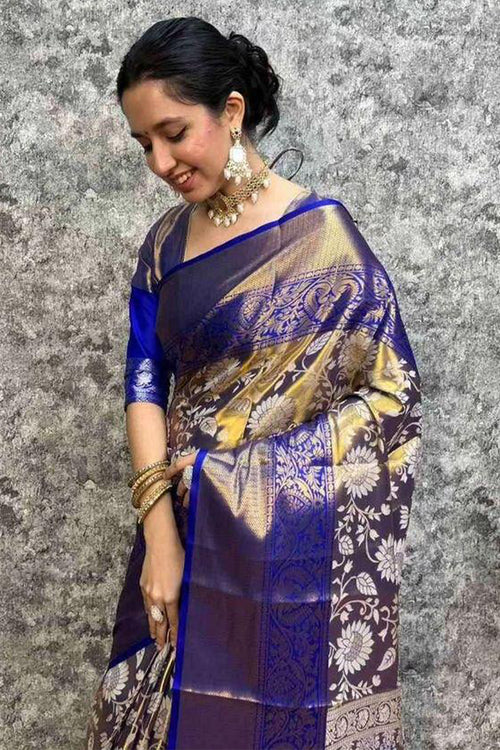 Load image into Gallery viewer, Imbrication Royal Blue Kanjivaram Silk Saree With Glamorous Blouse Piece
