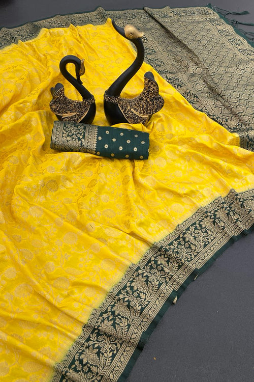 Load image into Gallery viewer, Amazing Yellow Soft Banarasi Silk Saree With Exceptional Blouse Piece
