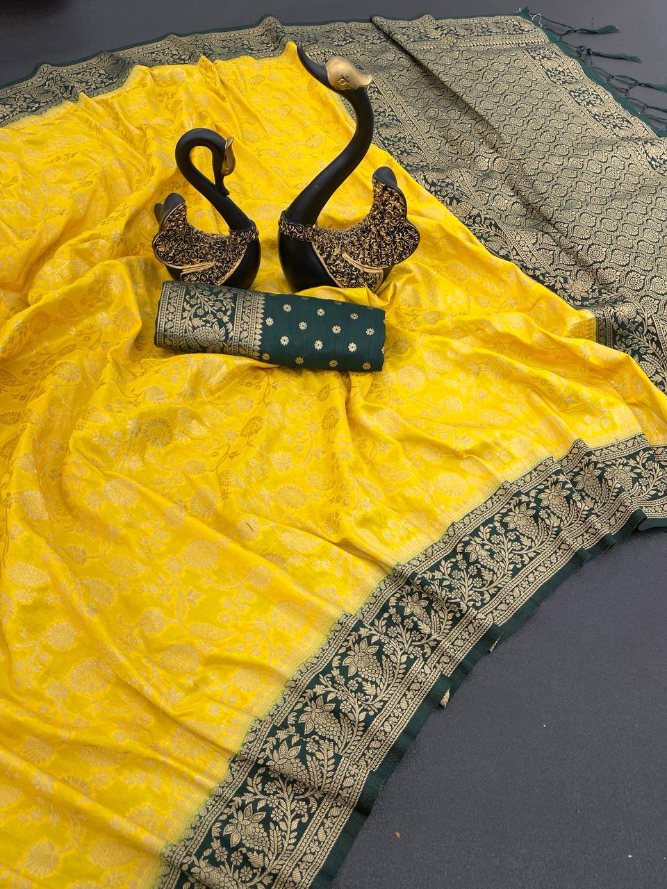 Amazing Yellow Soft Banarasi Silk Saree With Exceptional Blouse Piece