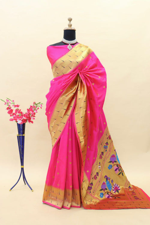 Load image into Gallery viewer, Admirable Dark Pink Paithani Silk Saree With Lissome Blouse Piece
