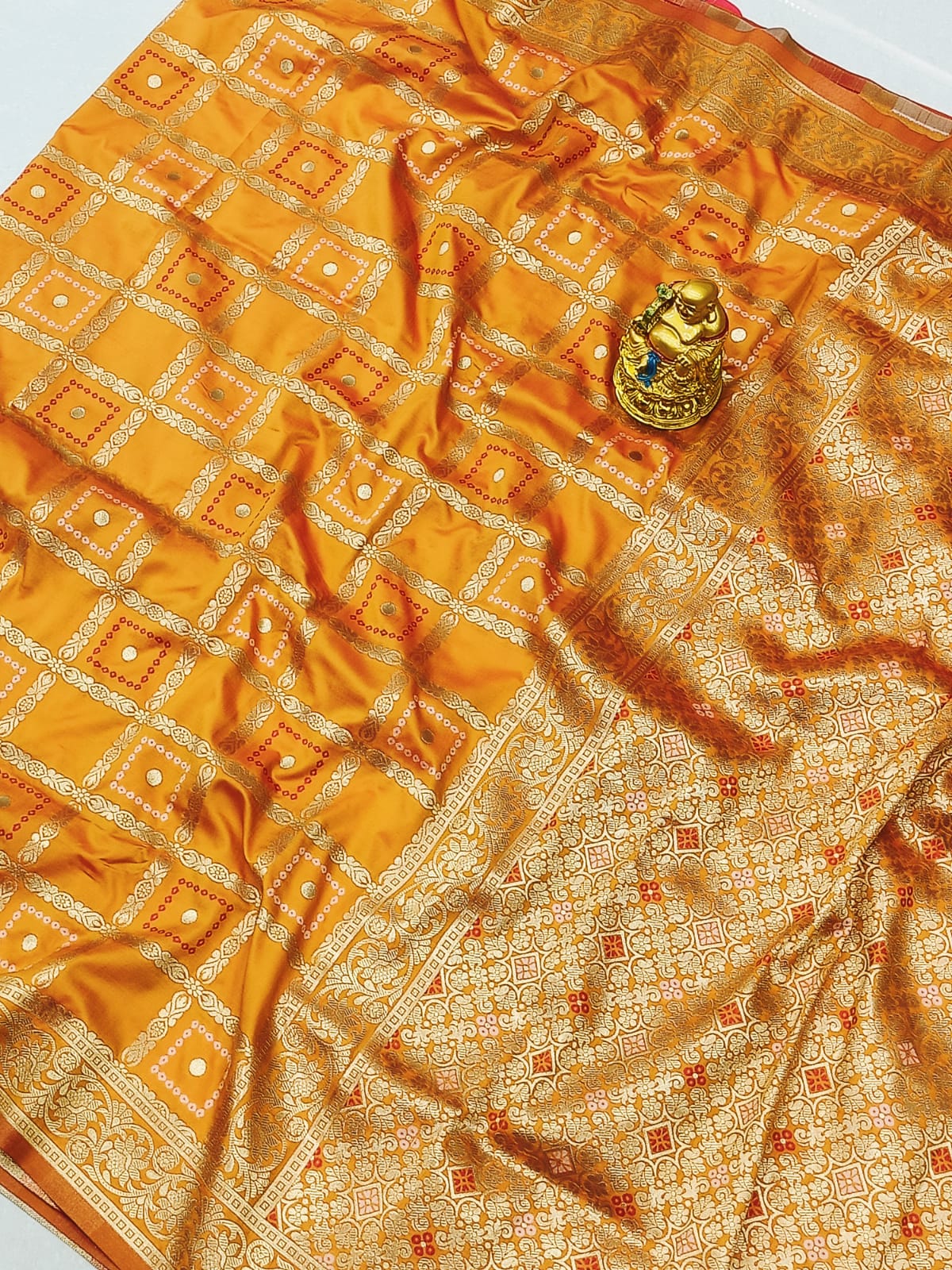 Fairytale Orange Banarasi Silk Saree With Classic Blouse Piece