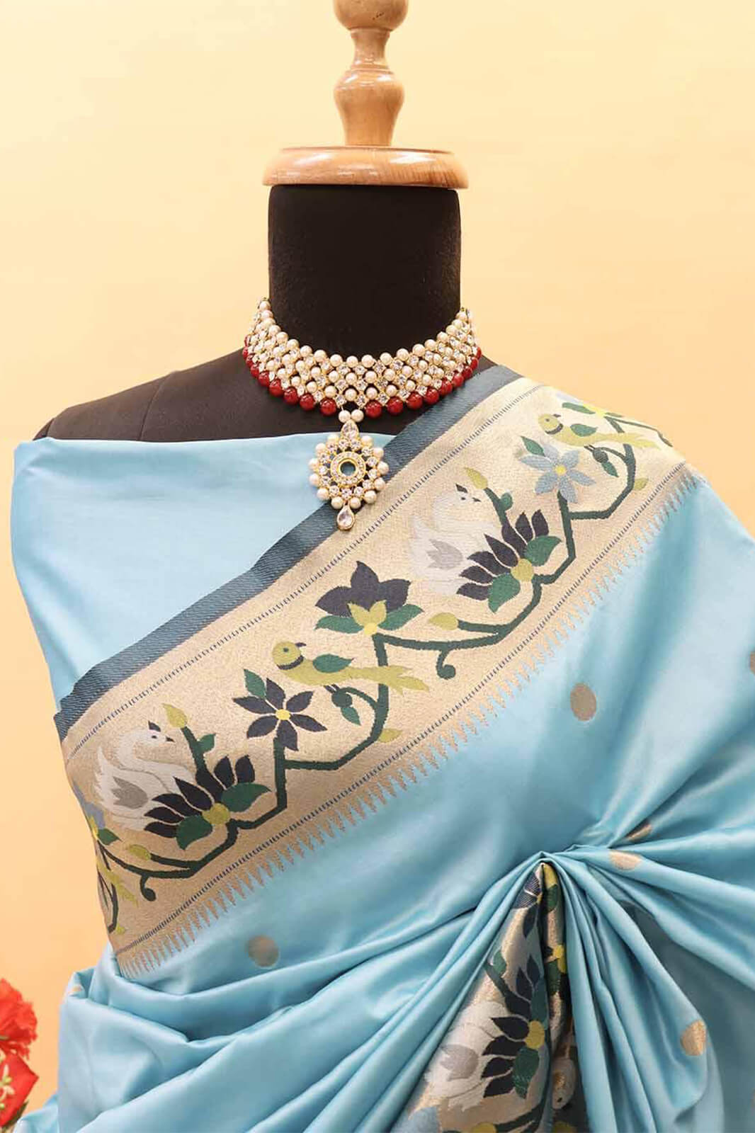 Adorable Sky Paithani Silk Saree With Groovy Blouse Piece