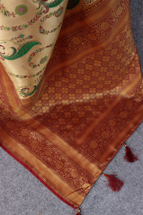 Load image into Gallery viewer, Enticing Beige Digital Printed Soft Silk Saree With Conflate Blouse Piece
