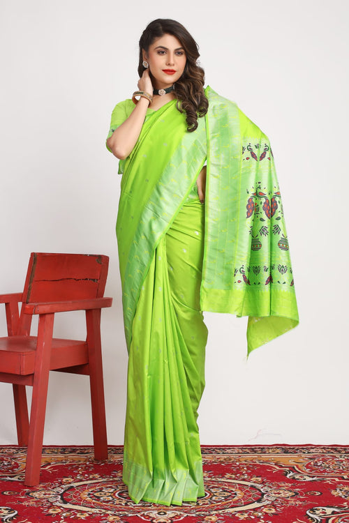 Load image into Gallery viewer, Deserving Parrot Paithani Silk Saree With Glowing Blouse Piece
