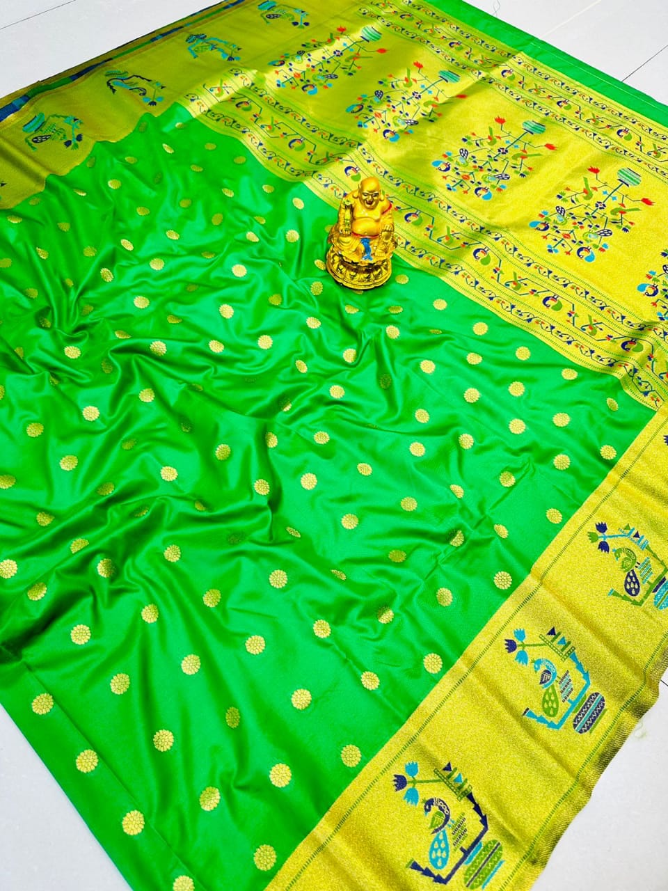 Delightful Green Paithani Silk Saree With Traditional Blouse Piece