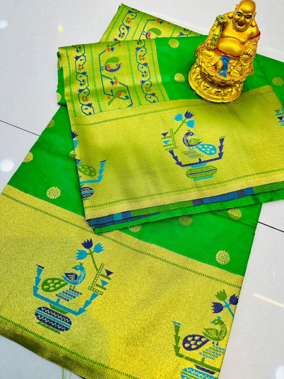 Delightful Green Paithani Silk Saree With Traditional Blouse Piece