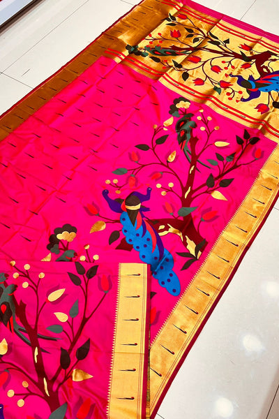 Prettiest Dark Pink Paithani Silk Saree With Desirable Blouse Piece