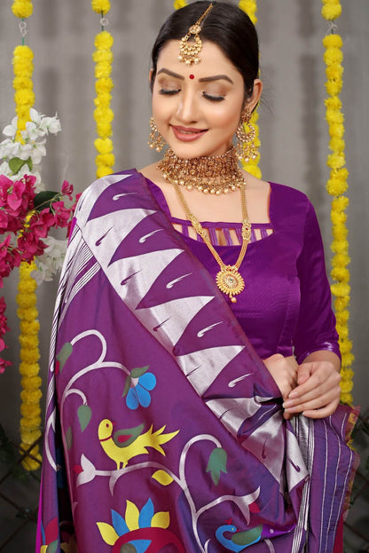 Sempiternal Dark Pink Paithani Silk Saree With Appealing Blouse Piece