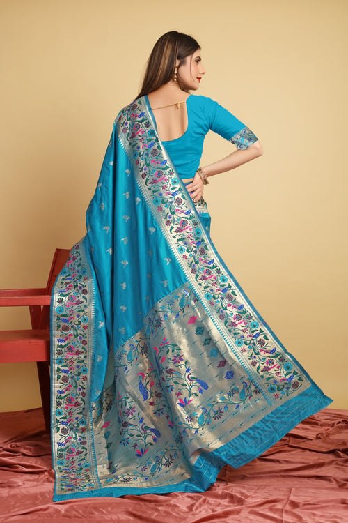 Load image into Gallery viewer, Sizzling Firozi Paithani Silk Saree With Flaunt Blouse Piece
