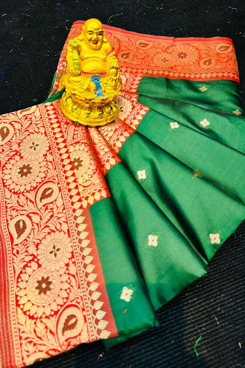 Load image into Gallery viewer, Invaluable Green Banarasi Silk Saree With Charming  Blouse Piece
