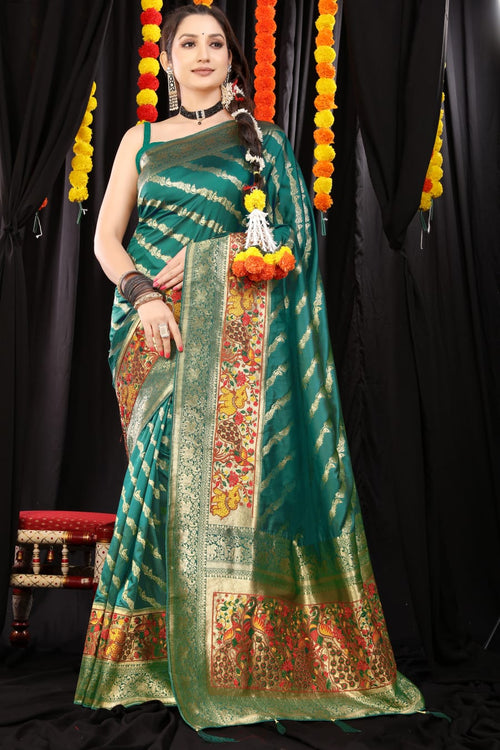 Load image into Gallery viewer, Sizzling Rama Banarasi Silk Saree With Gorgeous Blouse Piece
