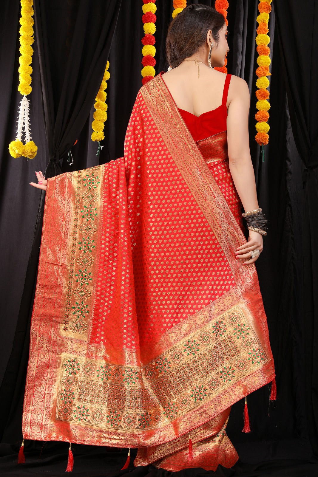 Charming Red Banarasi Silk Saree With Glowing Blouse Piece