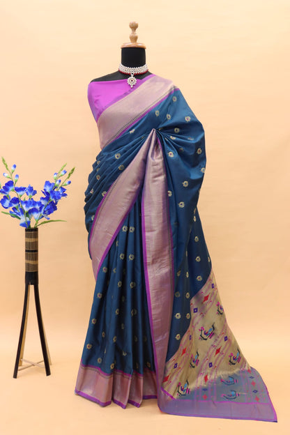 Magnetic Navy Blue Paithani Silk Saree With Redolent Blouse Piece