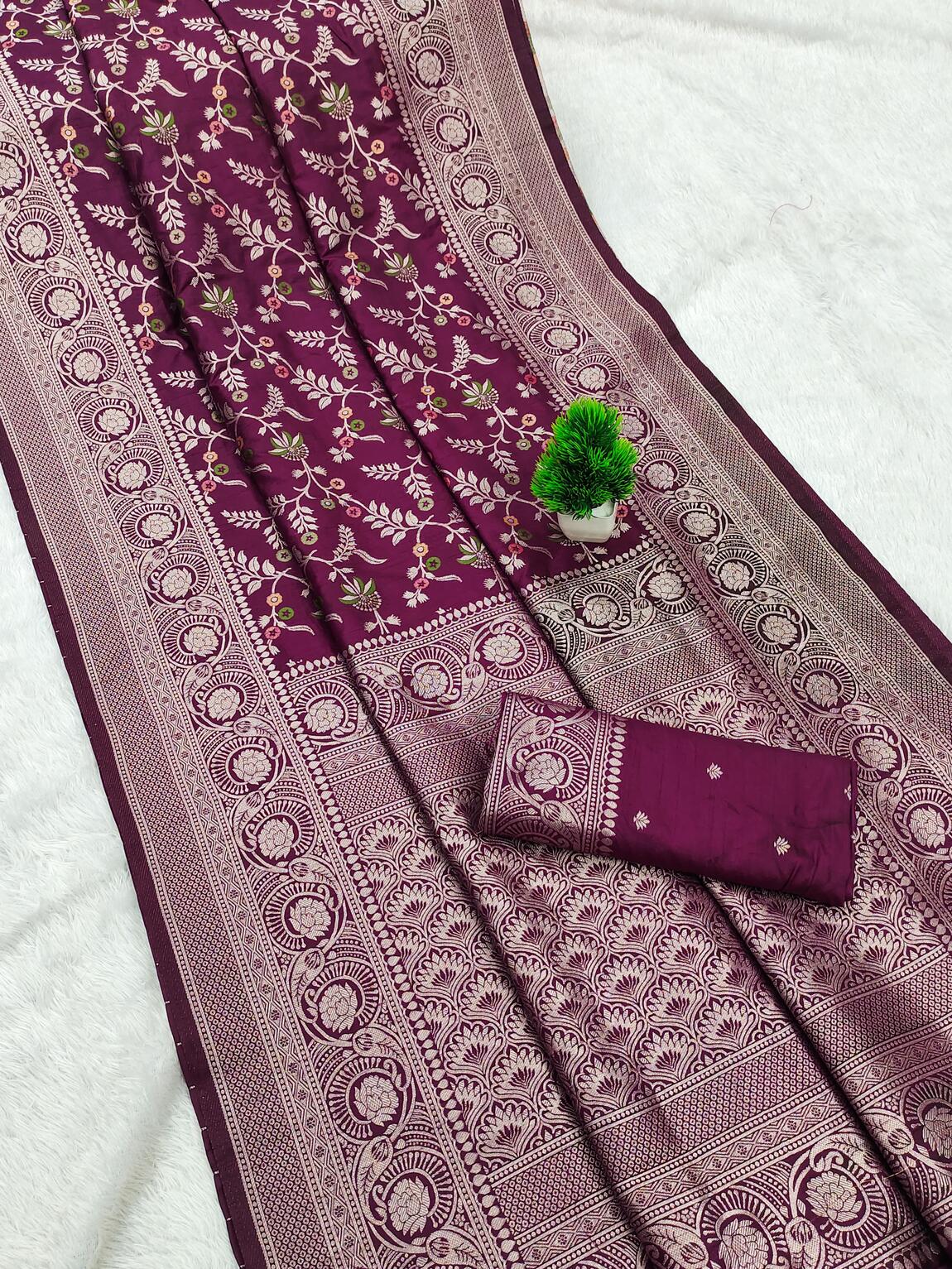 Nectarous Wine Soft Banarasi Silk Saree With Eye-catching Blouse Piece