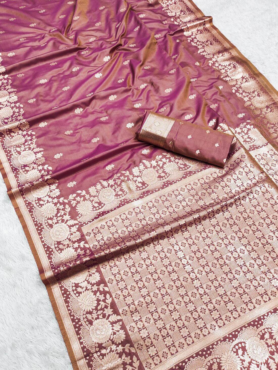 Trendy Pink Soft Banarasi Silk Saree With Glamorous Blouse Piece