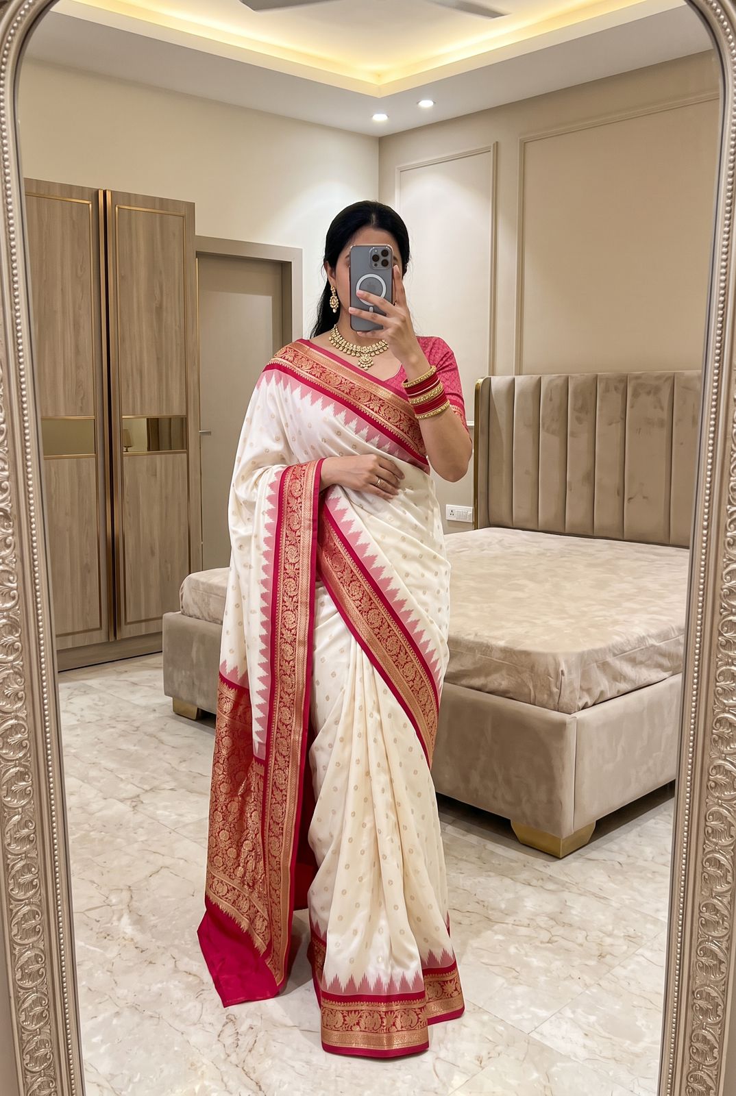 Twirling Off White Pure Banarasi Silk Saree With Beleaguer Blouse Piece