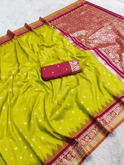 Vestigial Parrot Pure Banarasi Silk Saree With Phenomenal Blouse Piece