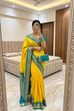 Charming Yellow Pure Banarasi Silk Saree With Beguiling Blouse Piece
