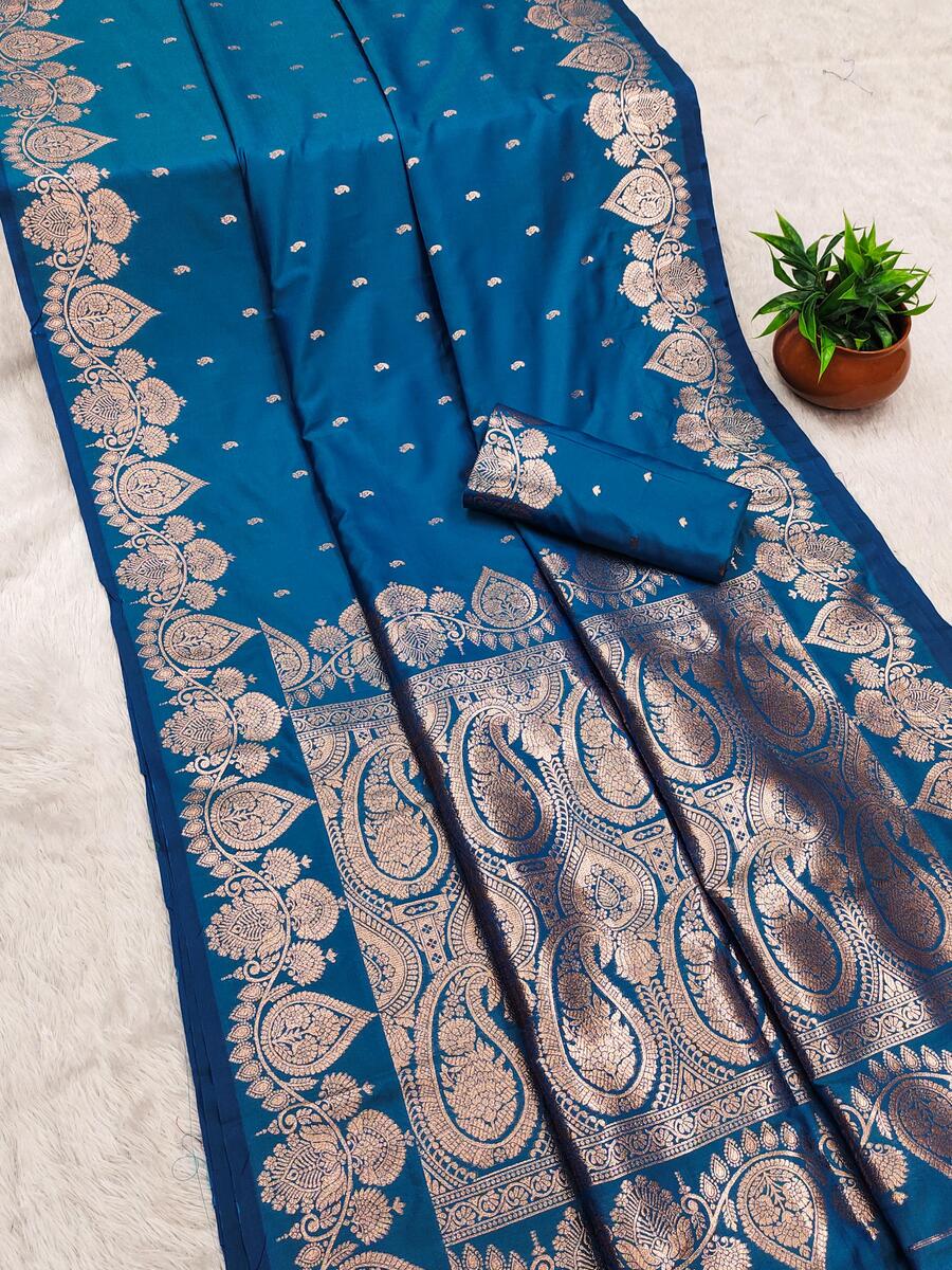Ratatouille Blue Soft Banarasi Silk Saree With Vestigial Blouse Piece