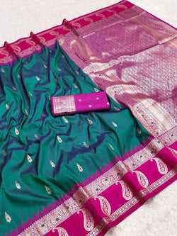 Splendorous Rama Pure Zari Weaving Banarasi Silk Saree With Glittering Blouse Piece