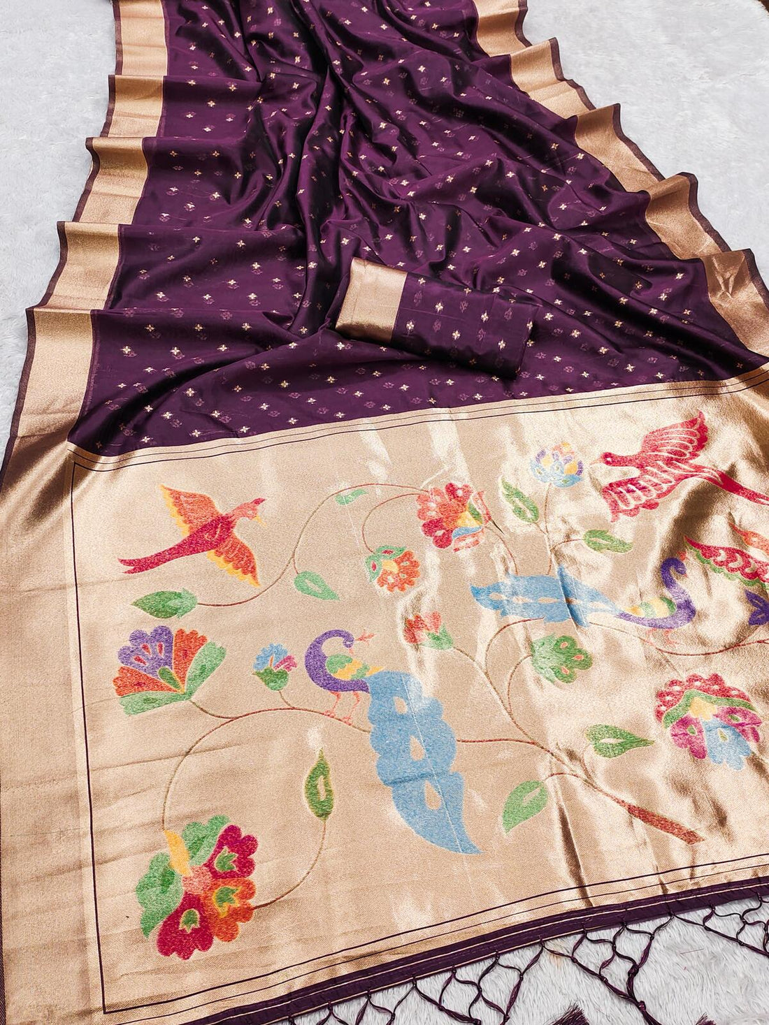 Gossamer Purple Organza Paithani Silk Saree With Lustrous Blouse Piece