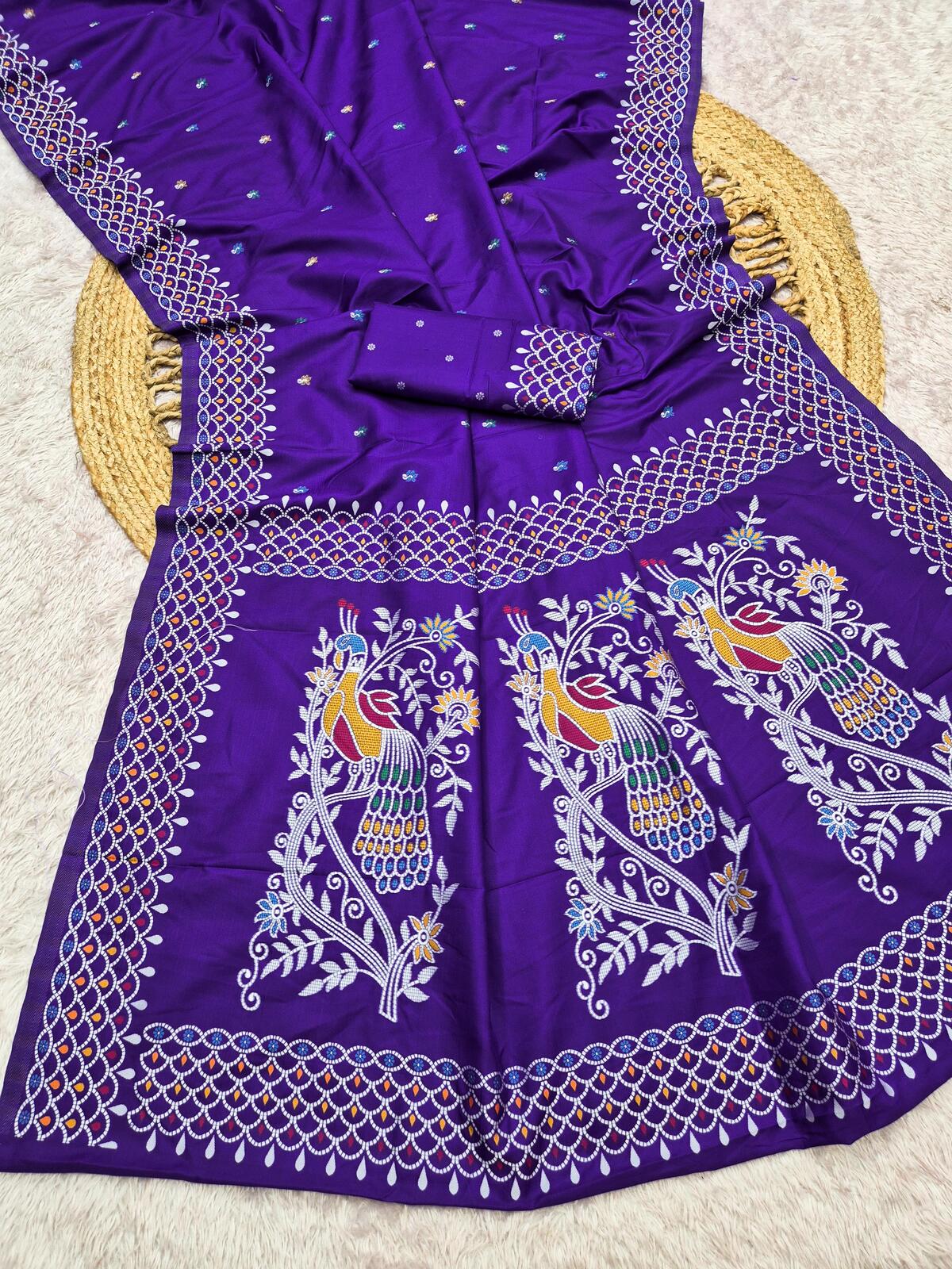 Trendy Purple Pure Banarasi Silk Saree With Sempiternal Blouse Piece