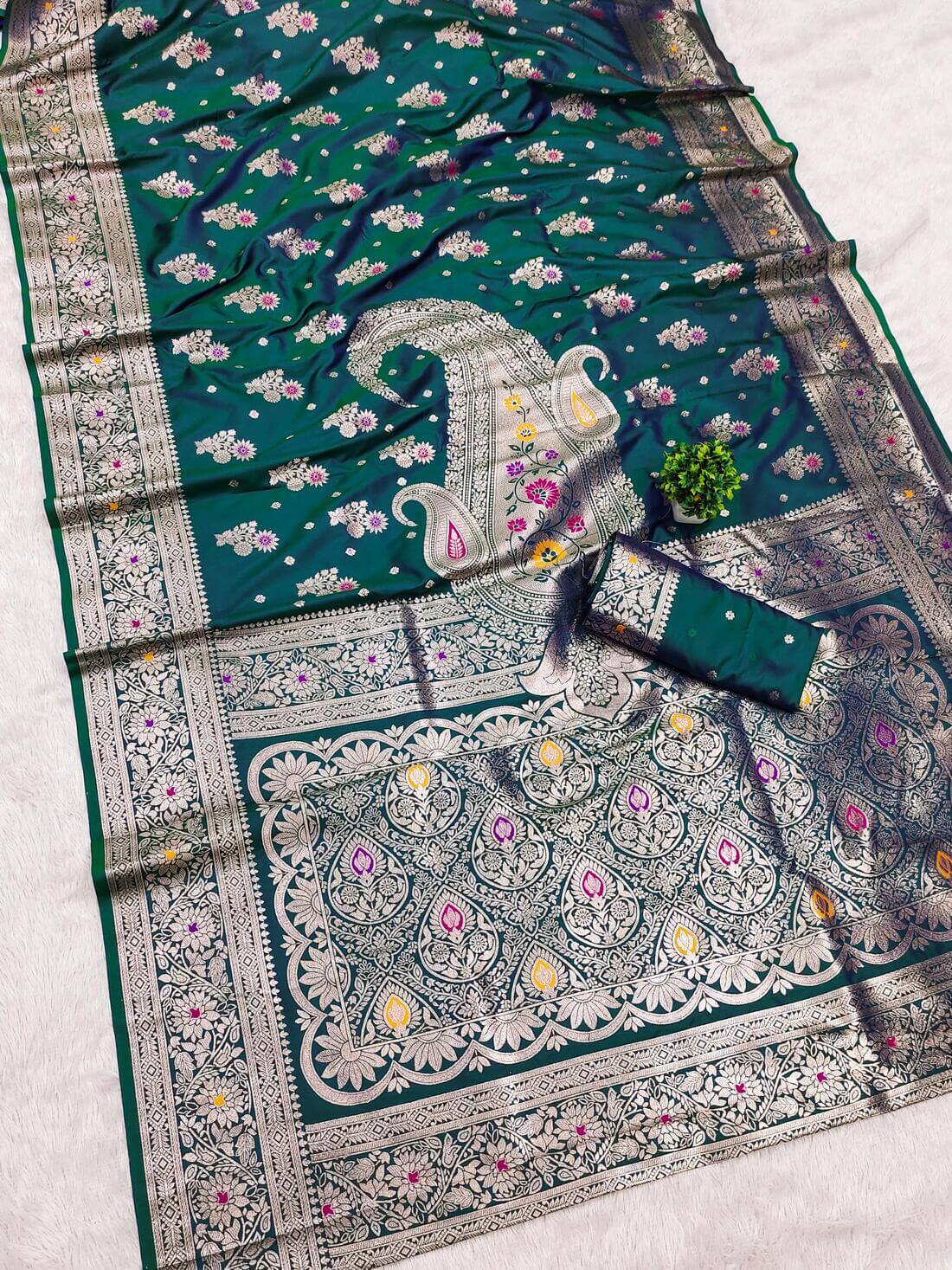 Cynosure Rama Soft Banarasi Silk Saree With Invaluable Blouse Piece