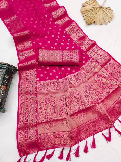 Elaborate Dark Pink Pure Viscose Dola Silk Saree With Eclat Blouse Piece
