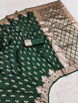 Rhapsodic Dark Green Soft Banarasi Silk Saree With Pulsating Blouse Piece