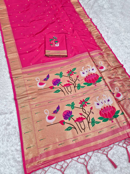 Enthralling Dark Pink Paithani Silk Saree With Snappy Blouse Piece