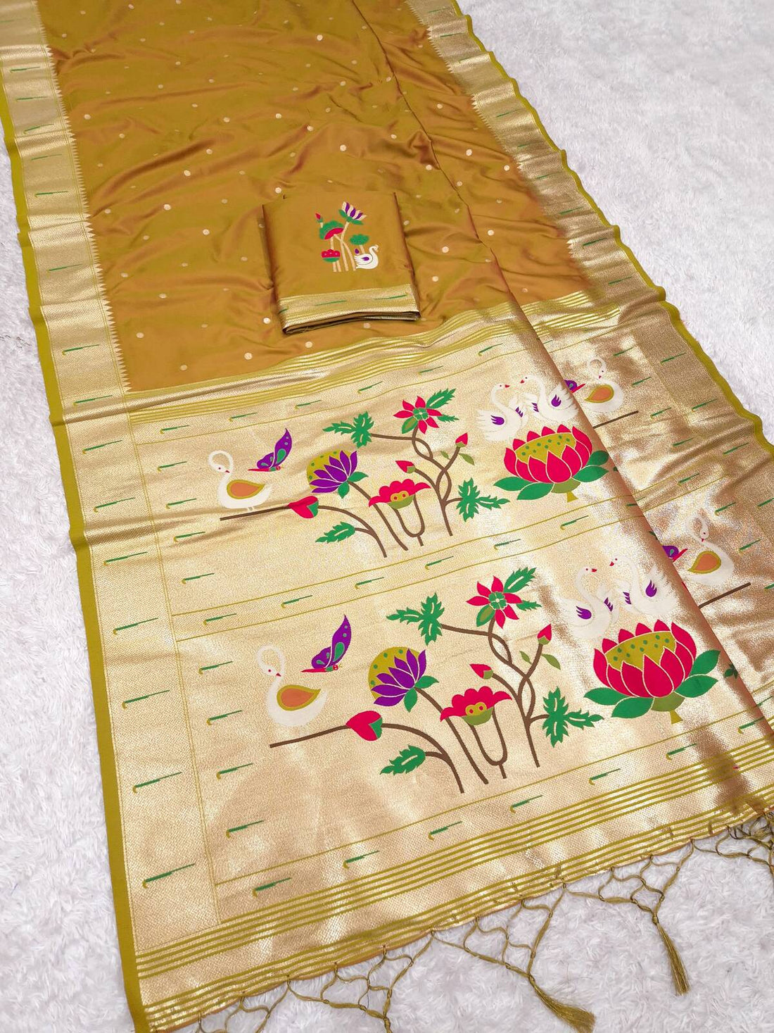 Dulcet Mustard Paithani Silk Saree With Ethereal Blouse Piece
