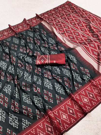 Seraphic Black Soft Silk Saree With Gleaming Blouse Piece