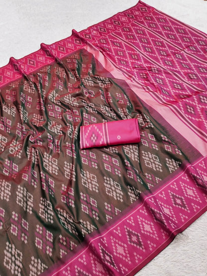 Surreptitious Brown Soft Silk Saree With Smart Blouse Piece