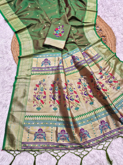 Supernal Green Paithani Silk Saree With Ineffable Blouse Piece
