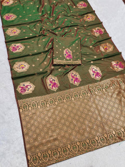 Skinny Green Pure Zari Weaving Banarasi Silk Saree With Invaluable Blouse Piece