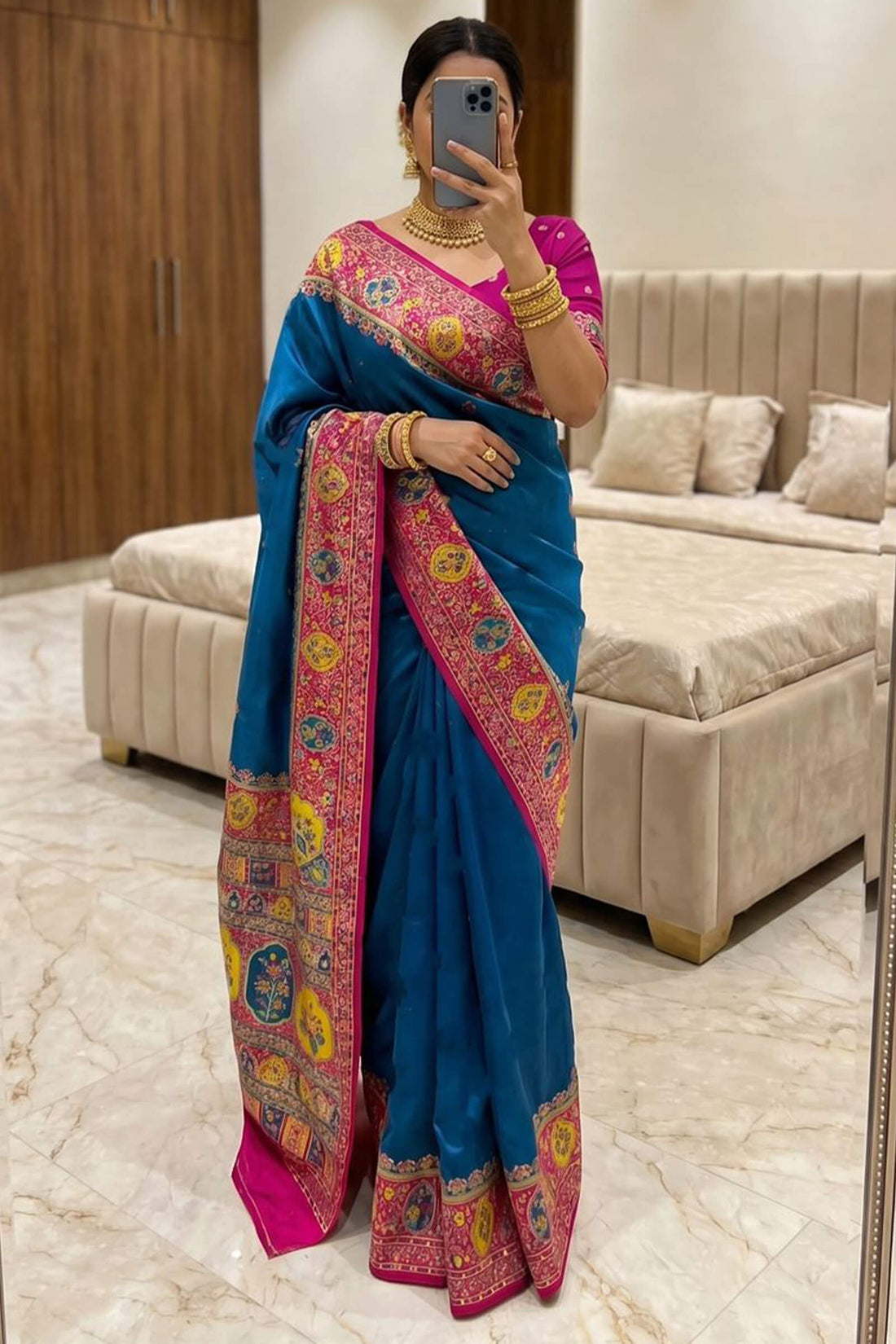 Efflorescence Rama Pashmina Silk Saree With Angelic Blouse Piece
