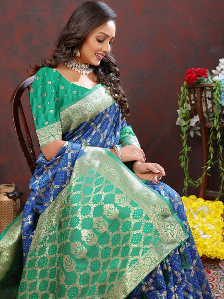 Load image into Gallery viewer, Amazing Blue Patola Silk Saree with Enamoring Blouse Piece
