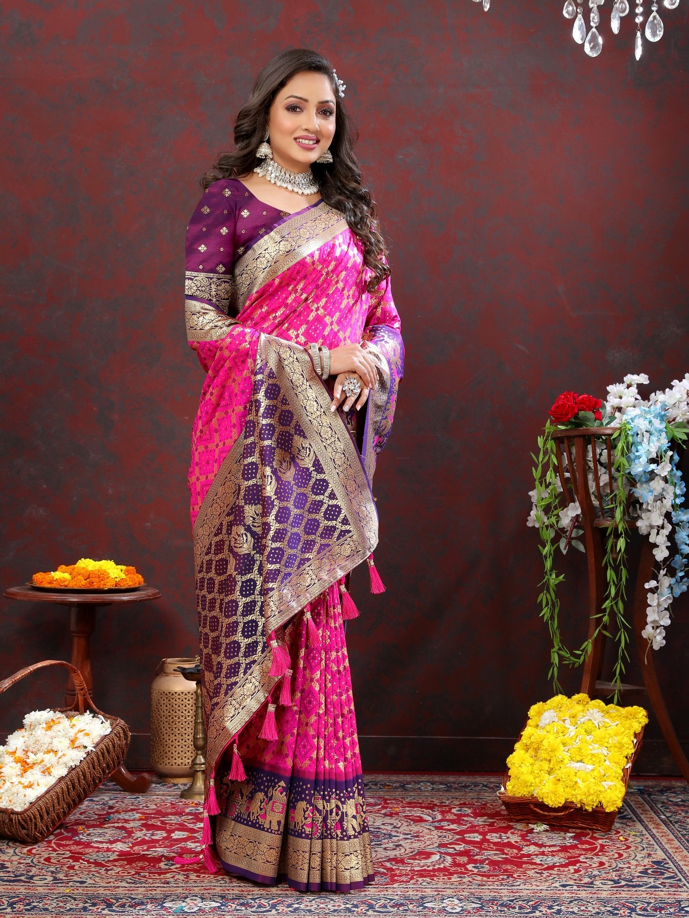 Stylish Dark Pink Patola Silk Saree with Grandiose Blouse Piece