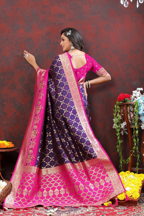 Load image into Gallery viewer, Beautiful Navy Blue Patola Silk Saree with Cynosure Blouse Piece
