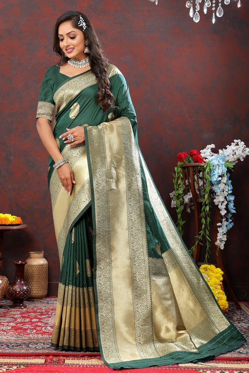 Load image into Gallery viewer, Engaging Dark Green Soft Banarasi Silk Saree With Opulent Blouse Piece
