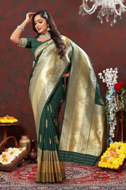 Load image into Gallery viewer, Engaging Dark Green Soft Banarasi Silk Saree With Opulent Blouse Piece
