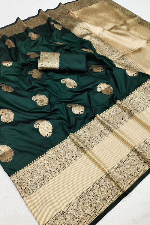 Load image into Gallery viewer, Engaging Dark Green Soft Banarasi Silk Saree With Opulent Blouse Piece
