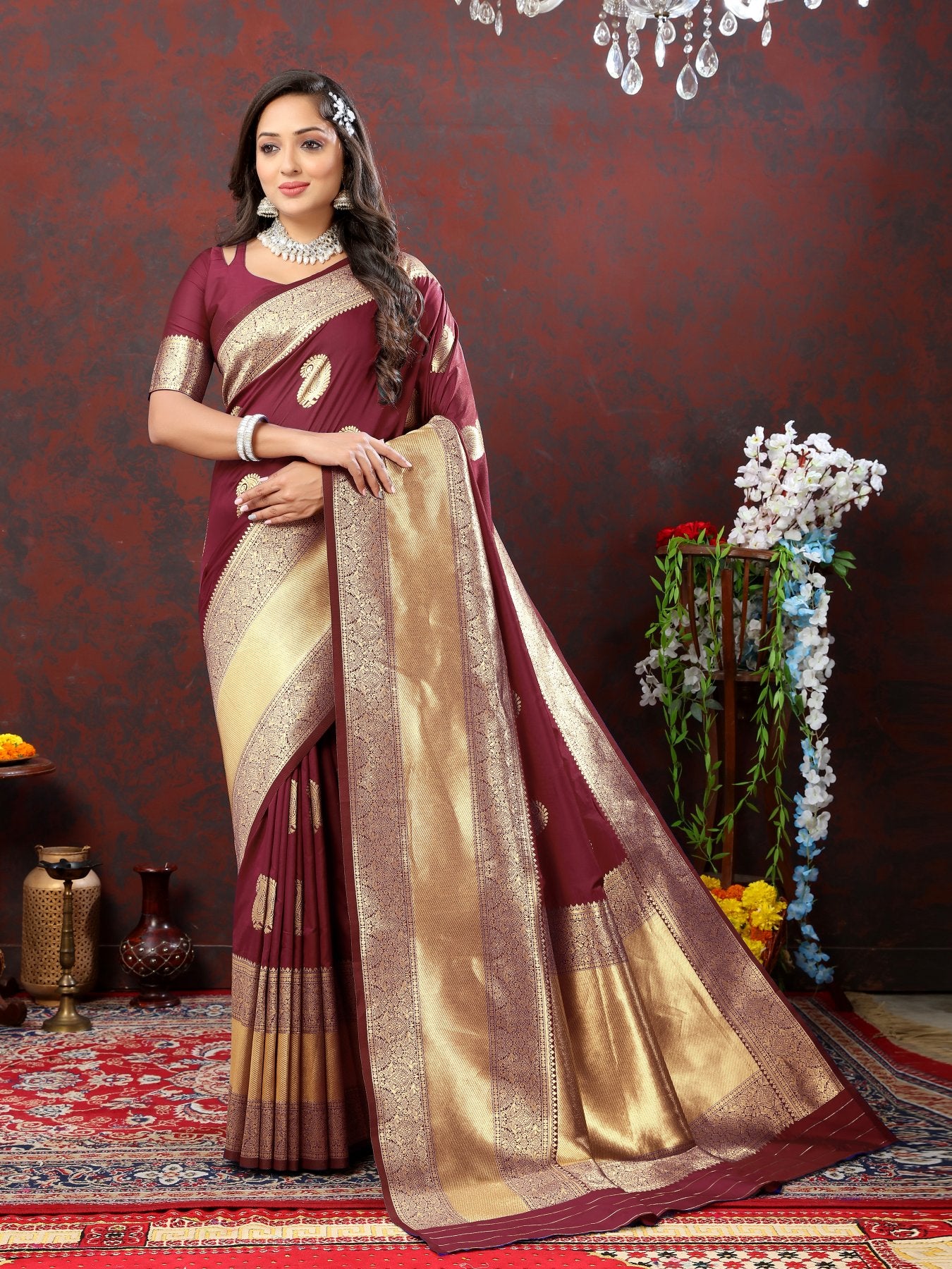 Felicitous Maroon Soft Banarasi Silk Saree With Lustrous Blouse Piece