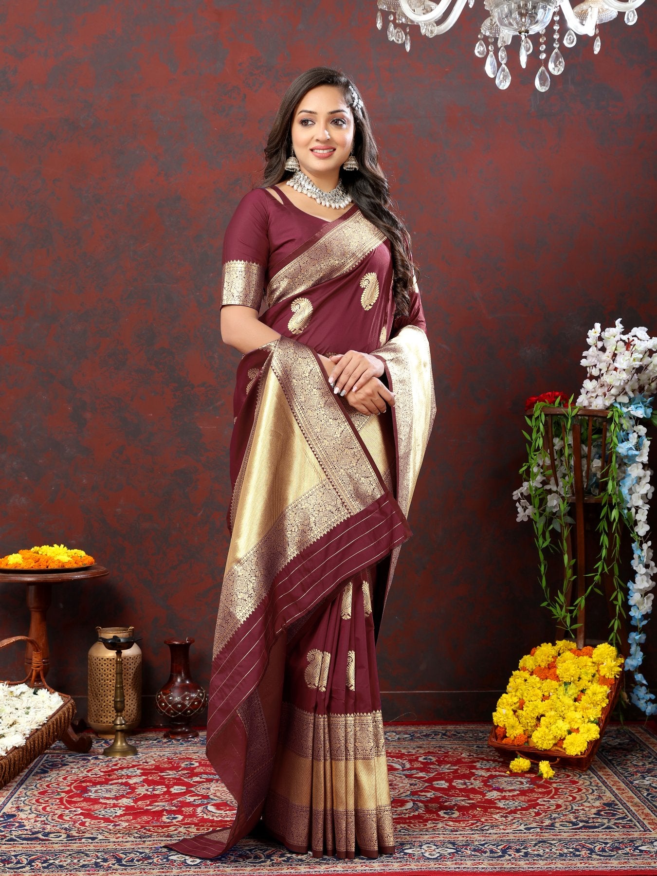 Felicitous Maroon Soft Banarasi Silk Saree With Lustrous Blouse Piece