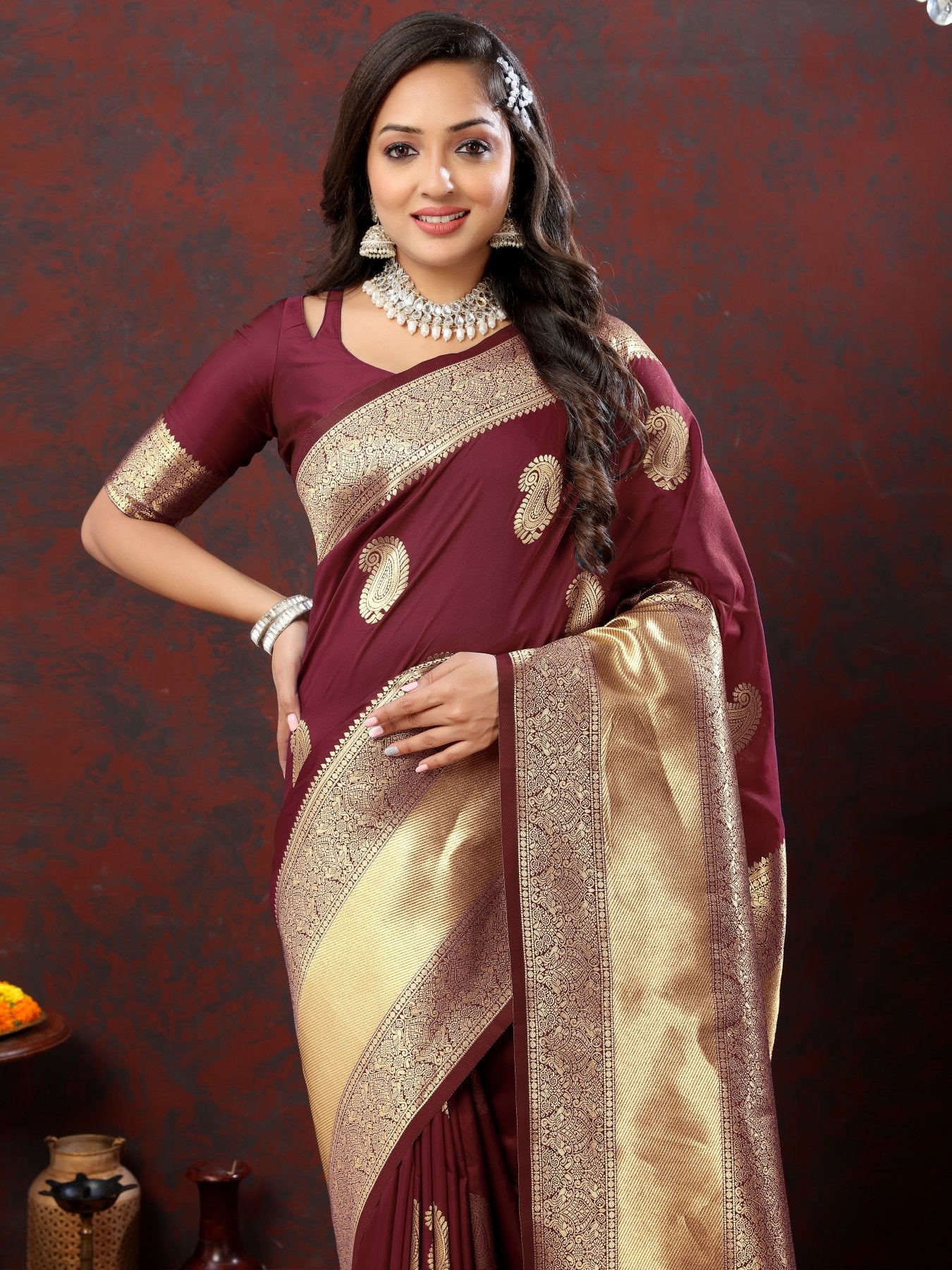 Felicitous Maroon Soft Banarasi Silk Saree With Lustrous Blouse Piece