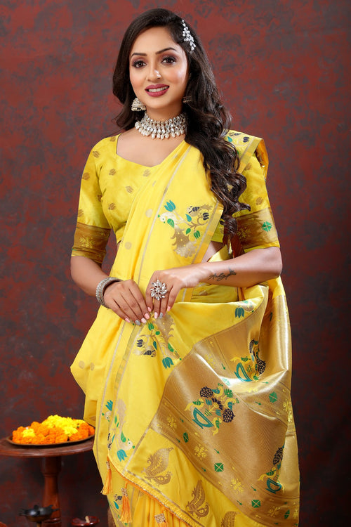 Load image into Gallery viewer, Sumptuous Lemon Paithani Silk Saree With Glamorous Blouse Piece
