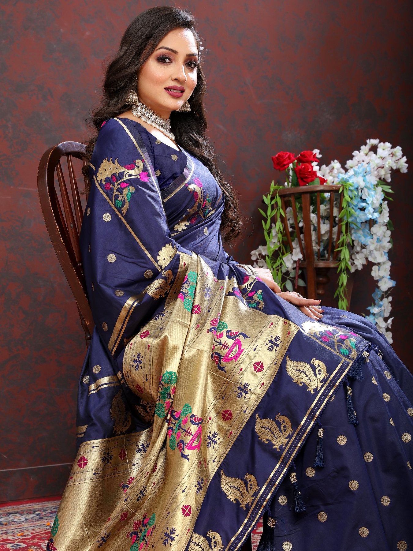 Elaborate Navy Blue Paithani Silk Saree With Quixotic Blouse Piece